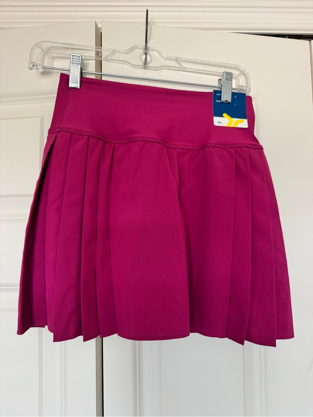 Old Navy Women's Pleated Tennis Skirt - Fuchsia/Magenta - NWT